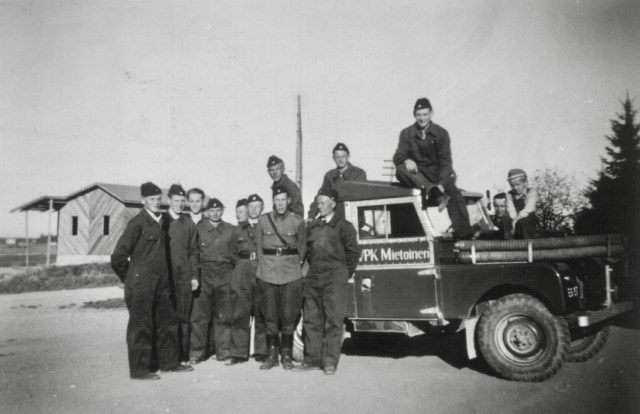 Mietoisten palokuntalaisia mm. Virtasen Väinö, Sillanpään Veijo ja Lehtosen Paavo